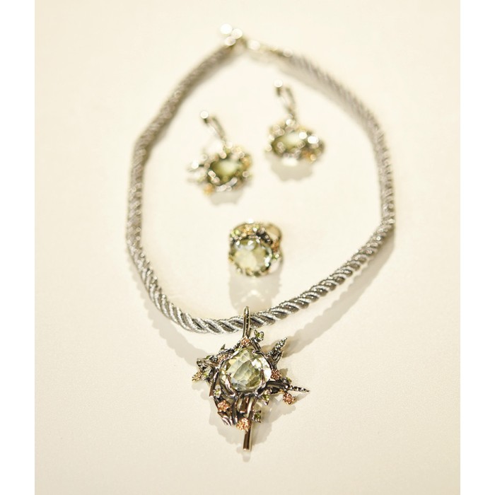 SET 'RADIANCE II'